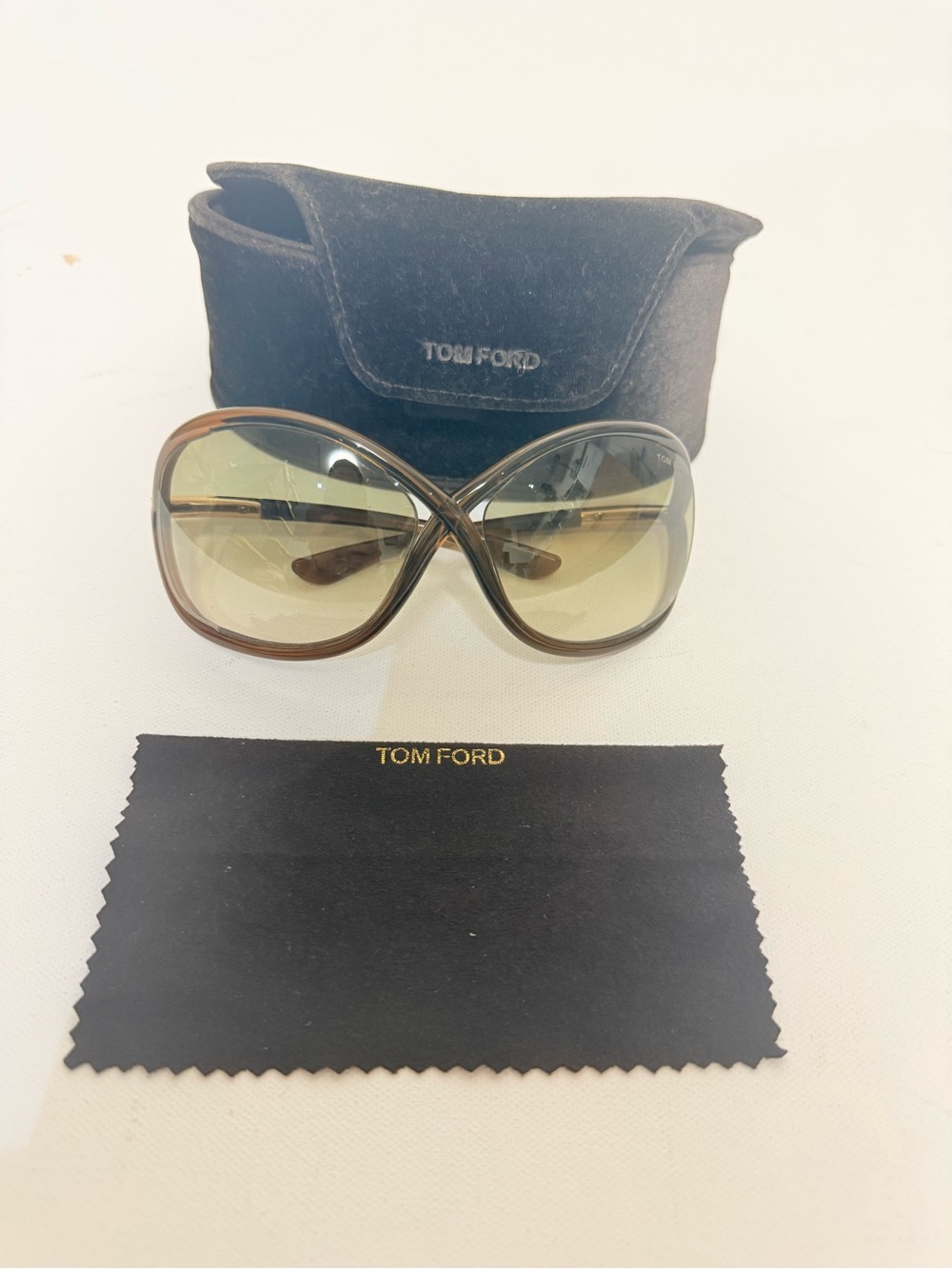 TOM FORD Miranda Oversized Crossover Sunglasses Brown Gradient Open Temple